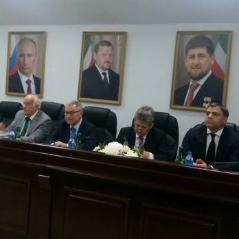 3 октября 2017 года председатель ЮНЦ РАН, академик Г.Г.Матишов и сотрудники ИСЭГИ ЮНЦ РАН приняли участие во Всероссийском историко-этнографическом форуме «Роль северокавказских городов в социально-экономическом и историко-культурном развитии Кавказа». 3 октября 2017 года председатель ЮНЦ РАН, академик Г.Г.Матишов и сотрудники ИСЭГИ ЮНЦ РАН приняли участие во Всероссийском историко-этнографическом форуме «Роль северокавказских городов в социально-экономическом и историко-культурном развитии Кавказа».